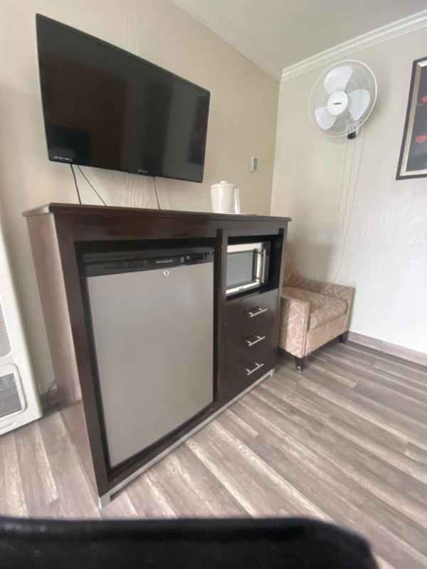 Budget INN At The Heavenly Gondola image 18