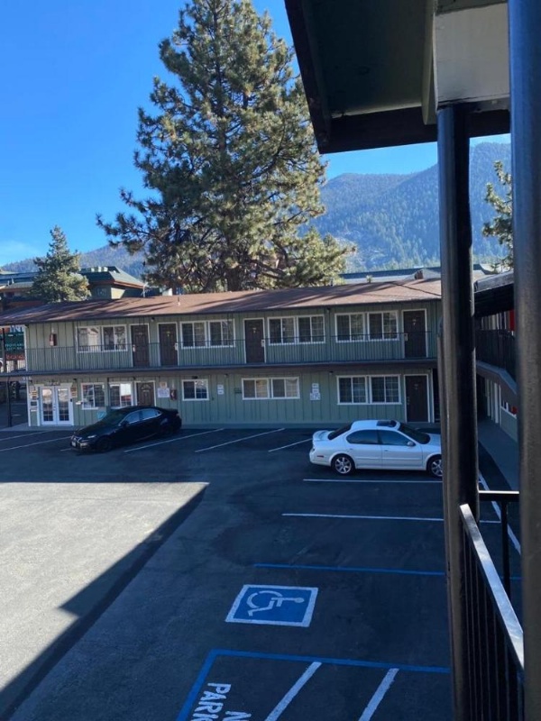 Budget INN At The Heavenly Gondola image 26